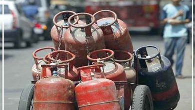 Photo of LPG Cylinder Price: एलपीजी गैस सिलेंडर के फिर बढ़े दाम, घरेलू गैस सिलेंडर इतने रुपये हुआ महंगा